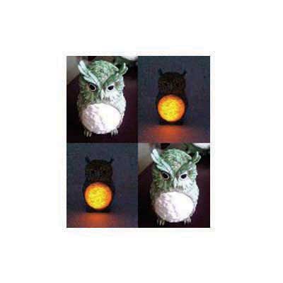 Solar Powered Polyresin Owl Garden Light