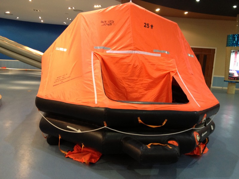 25-Person Inflatable SOLAS Liferaft
