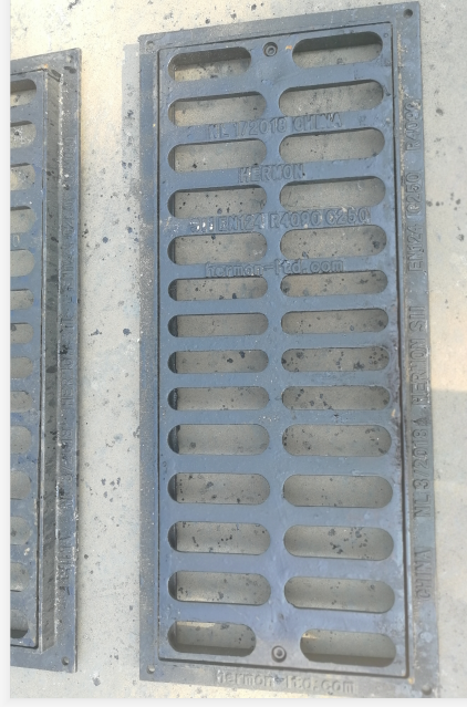 Spherical graphite cast iron manhole cover - Image 3