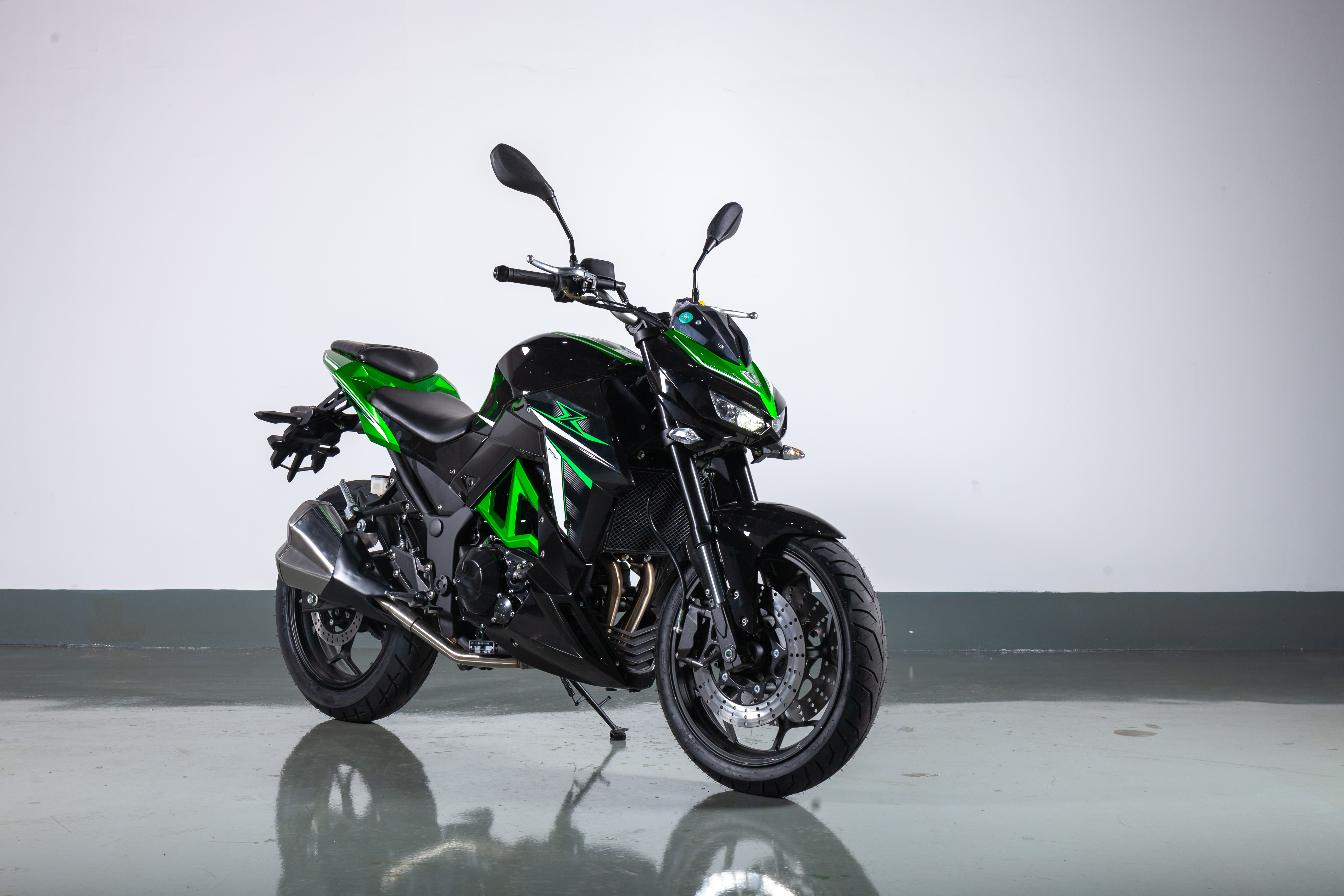 SPORTS MOTORCYCLE - Image 2