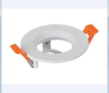 SPOT LIGHT - Image 2