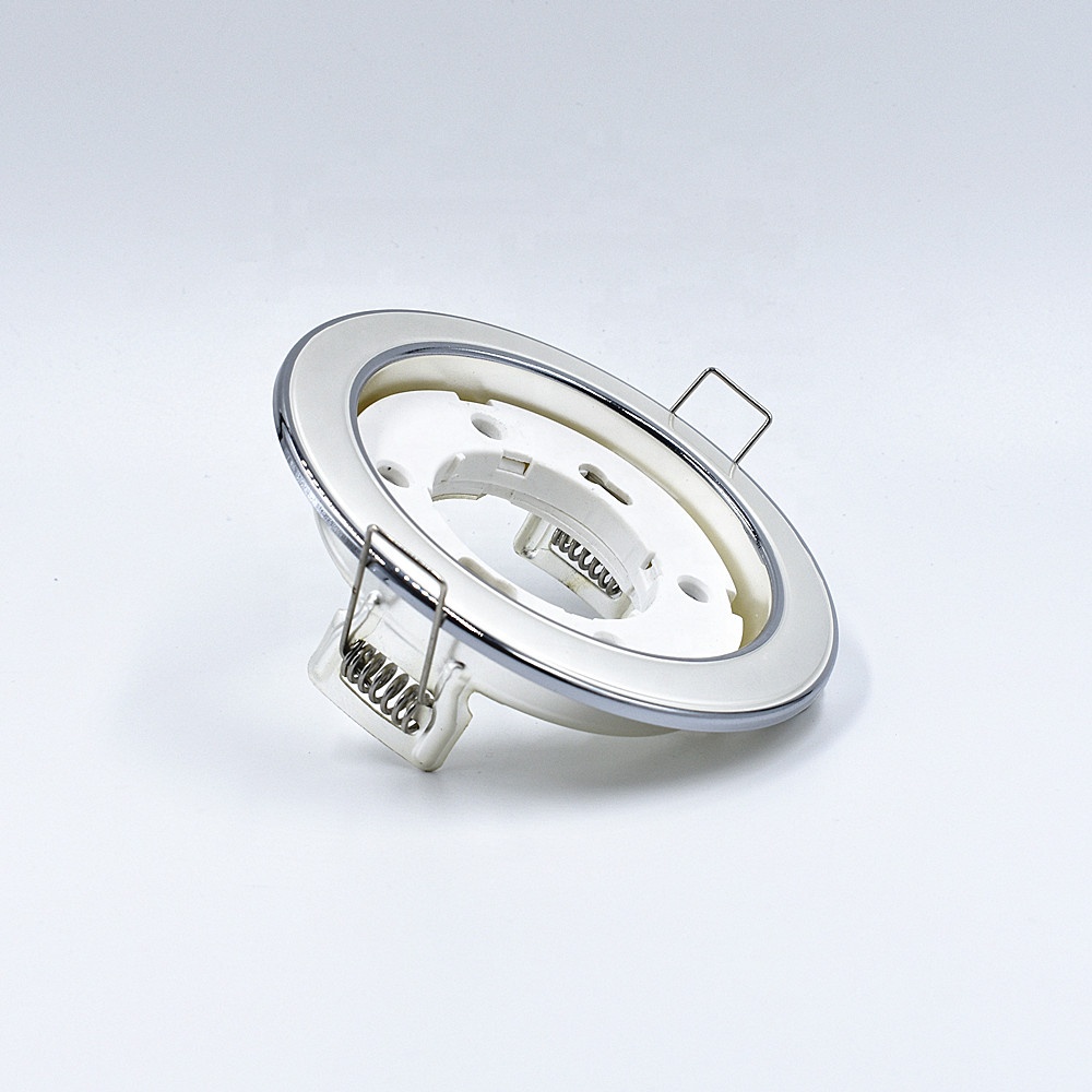SPOTLIGHT - Image 2