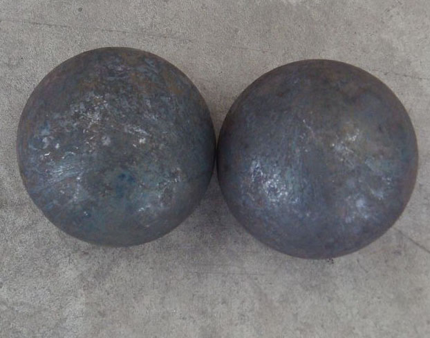 High-density steel ball with uniform spherical shape