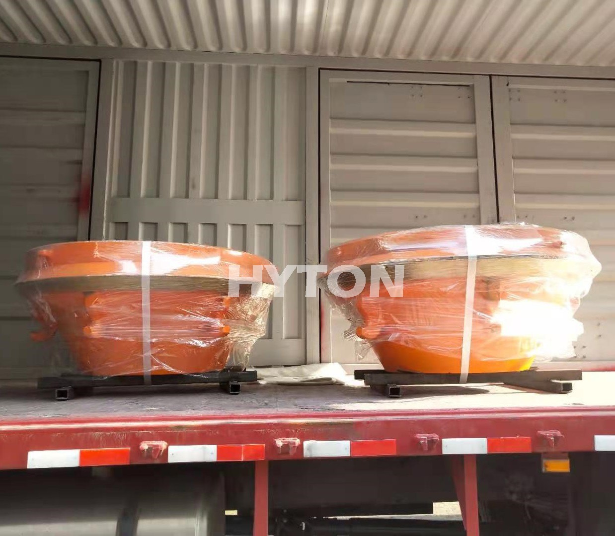 Symons 7FT cone crusher spare parts bowl liner and mantle - Image 2