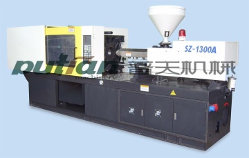 Plastic Injection Molding Machine