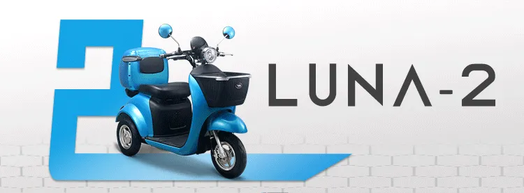 Side profile of the 3-wheel electric mobility scooter