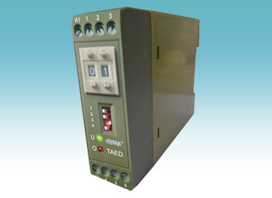 Industrial Programmable Logic Controller with Digital Display