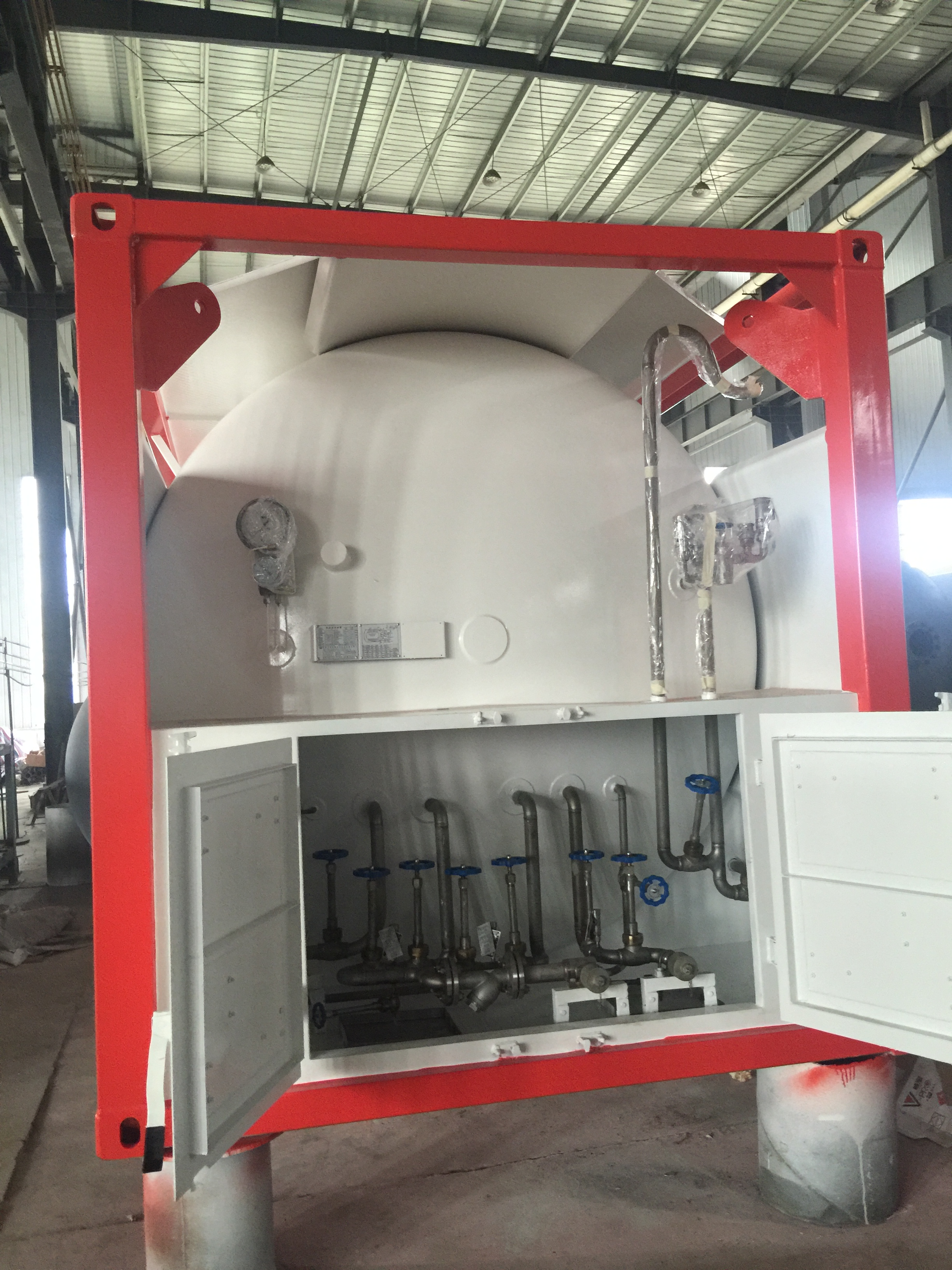 Tank Container for Liquids and Gases