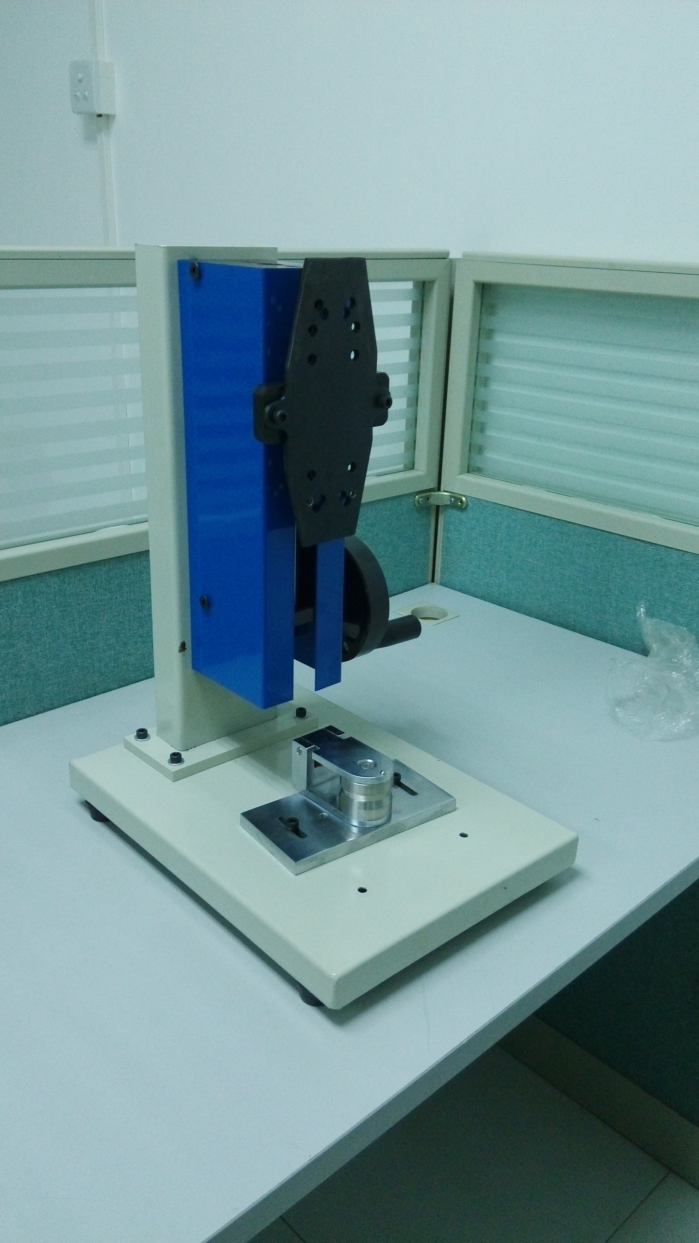 Tensile Testing Machine China Manufacturer - Image 3