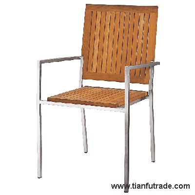 Outdoor Patio Chair with Metal Frame and Wood Slats