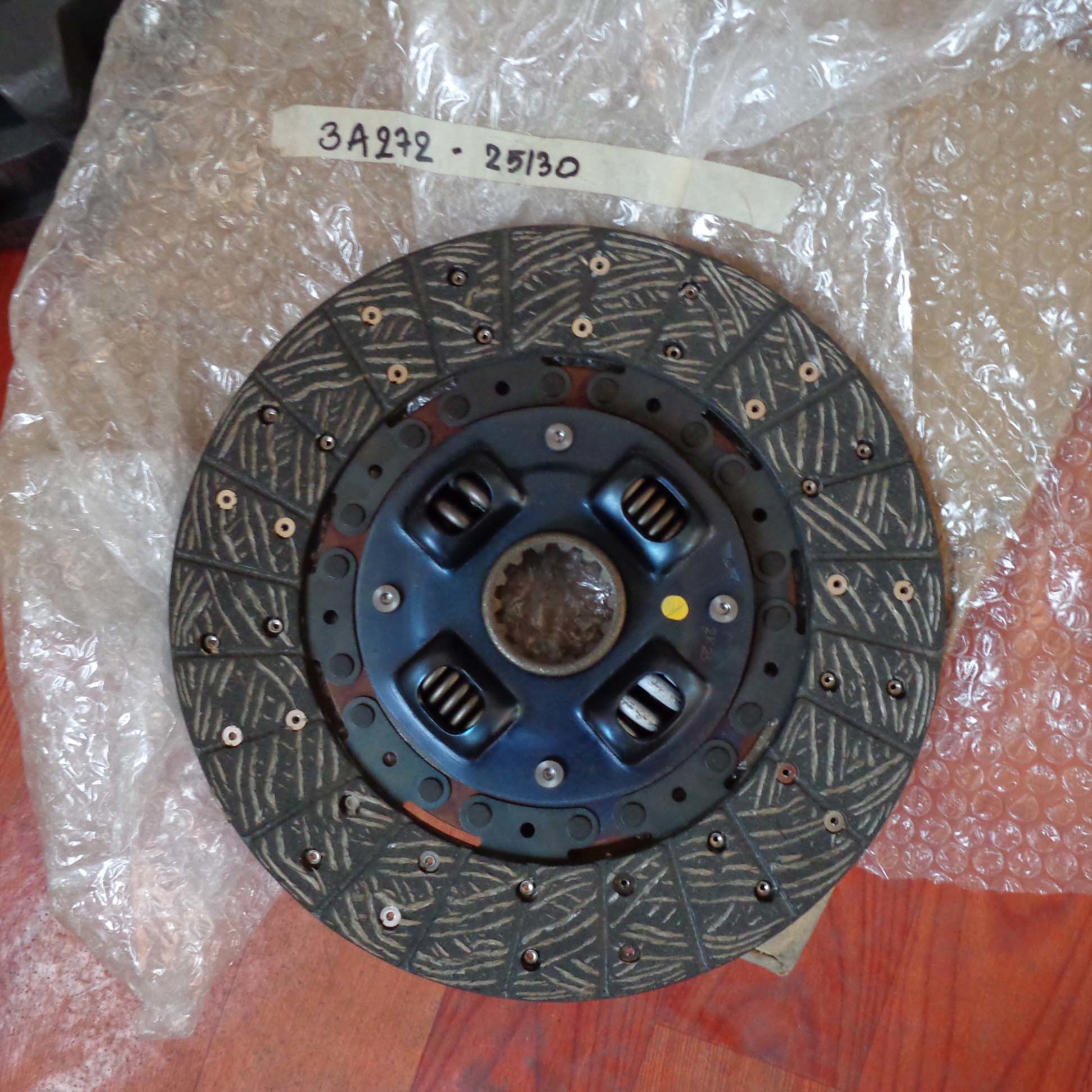 Tractor Clutch Disc Assembly