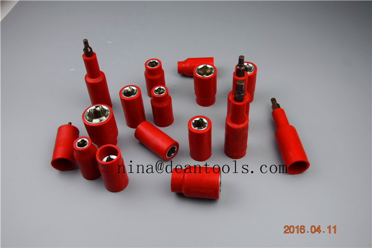 THE INSULATING SLEEVE HEAD SOCKET WRENCH - Image 2