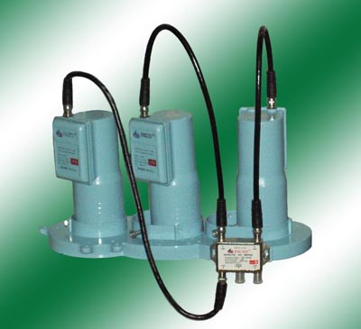 Triple LNB Feedhorn Assembly