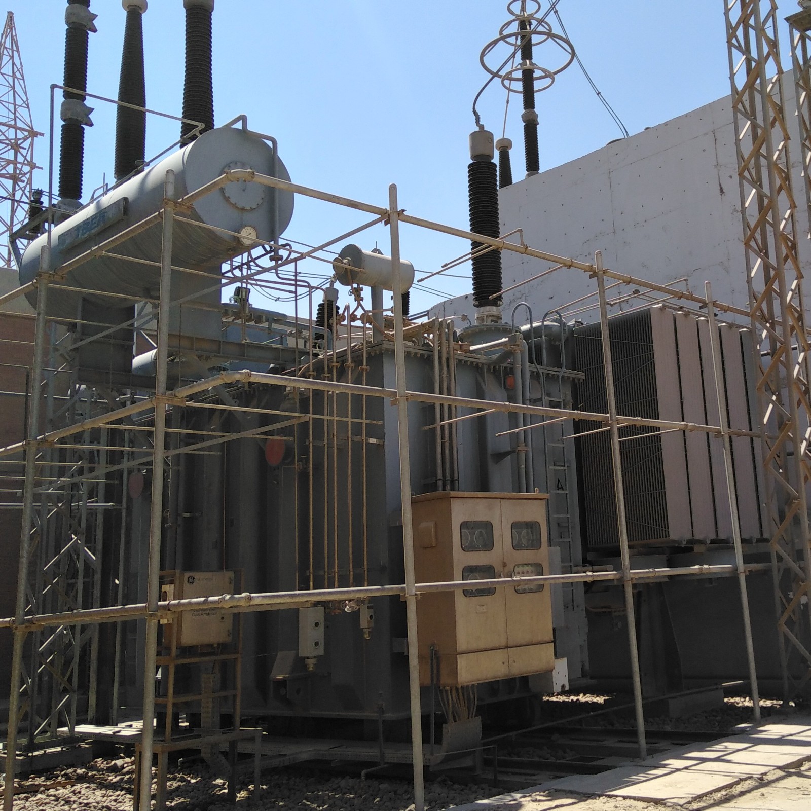 Three-Phase Power Distribution Transformer
