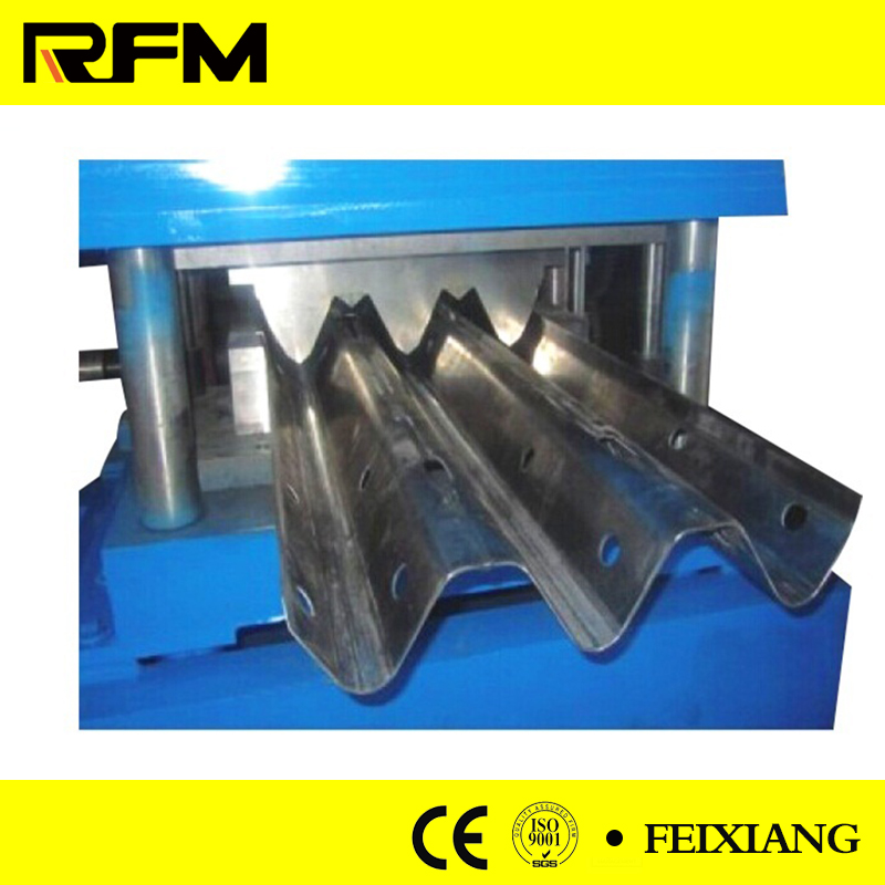 THREE WAVES HIGHWAY GUARDRAIL FORMING MACHINE - Image 2