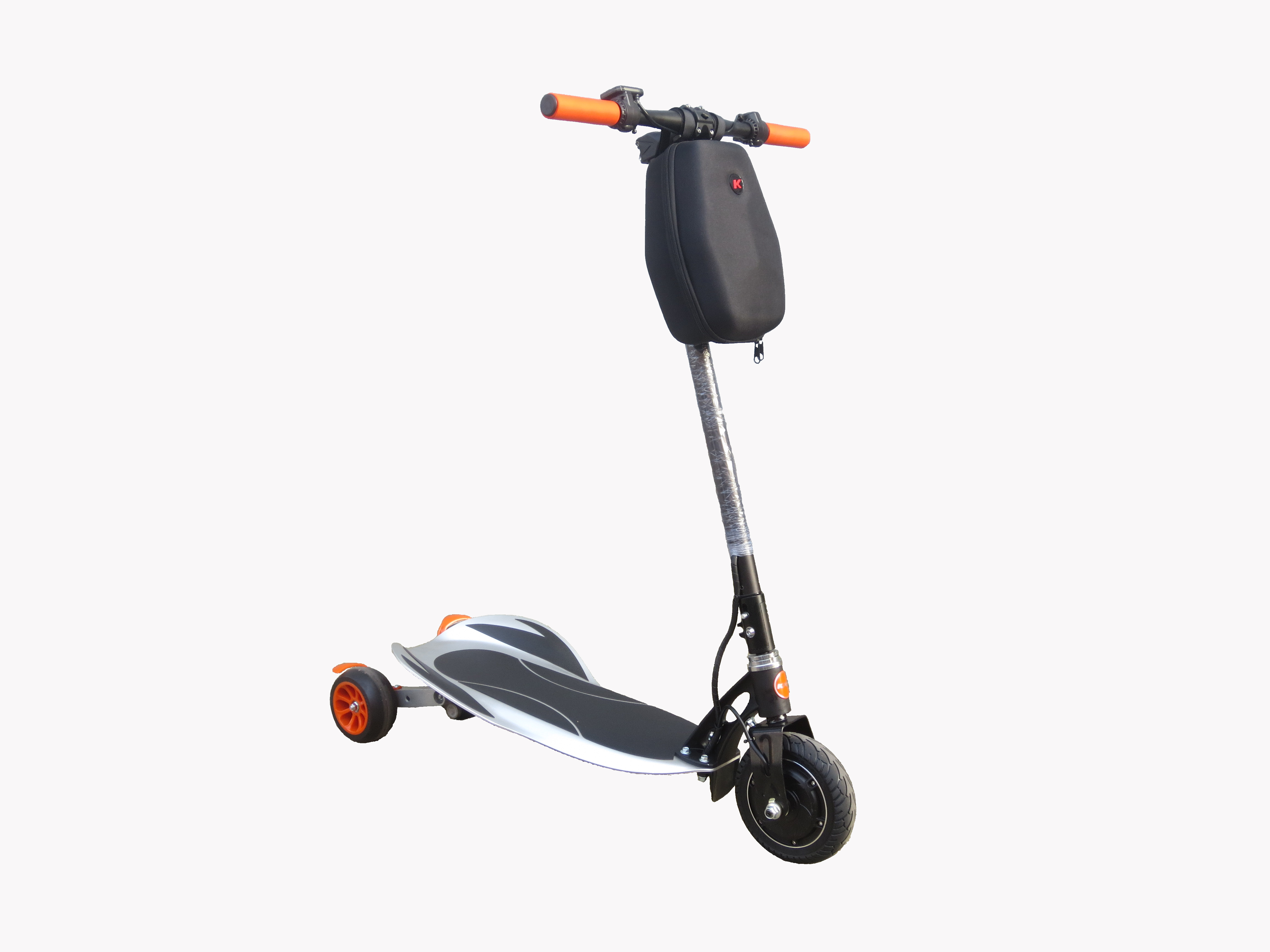 Three-wheeled electric scooter - Image 3