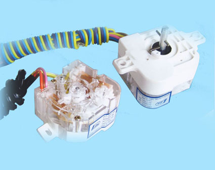Electromechanical Timer with Transparent Housing