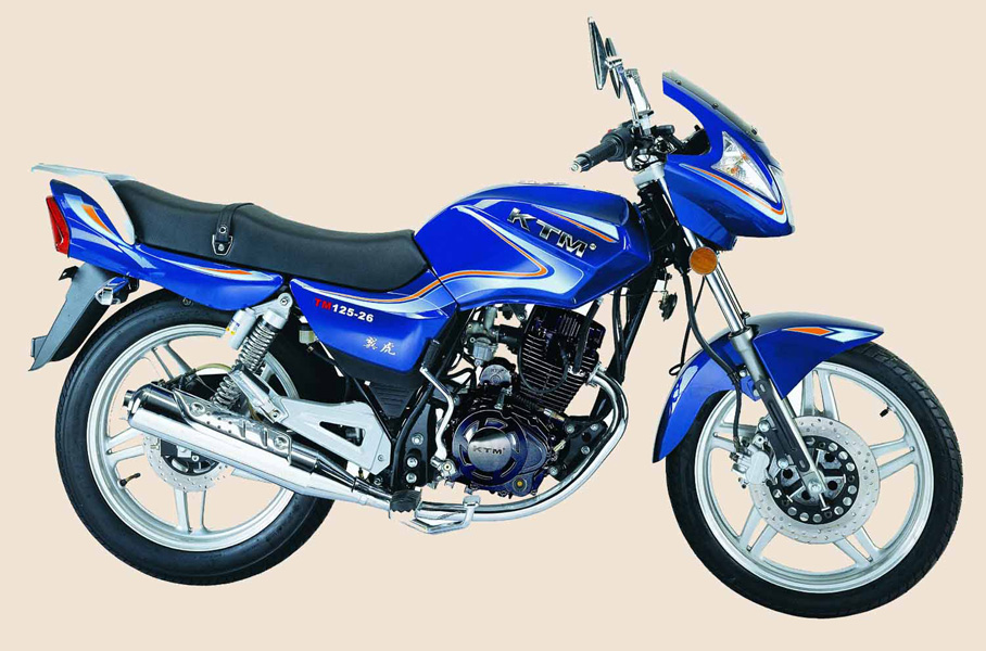 Standard Street Motorcycle with Single-Cylinder Engine
