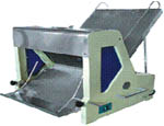 Toast Slicer Machine