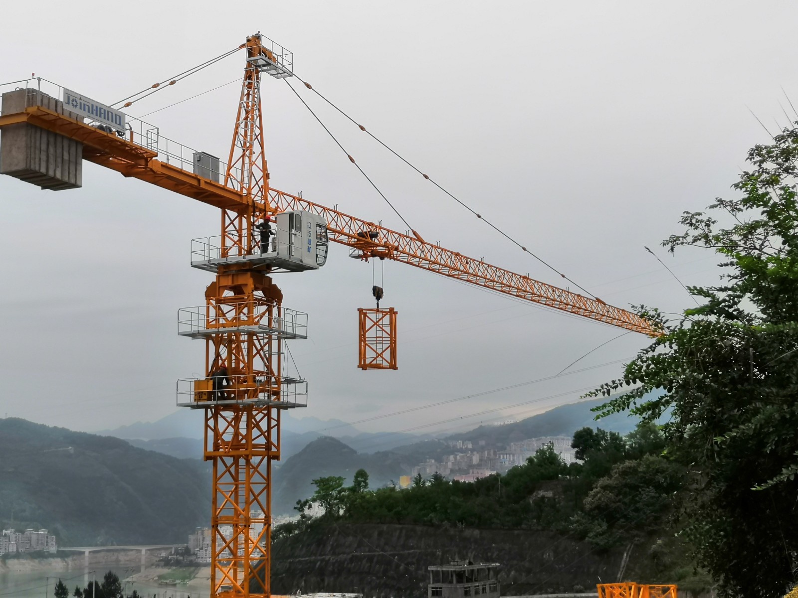 tower crane - Image 3