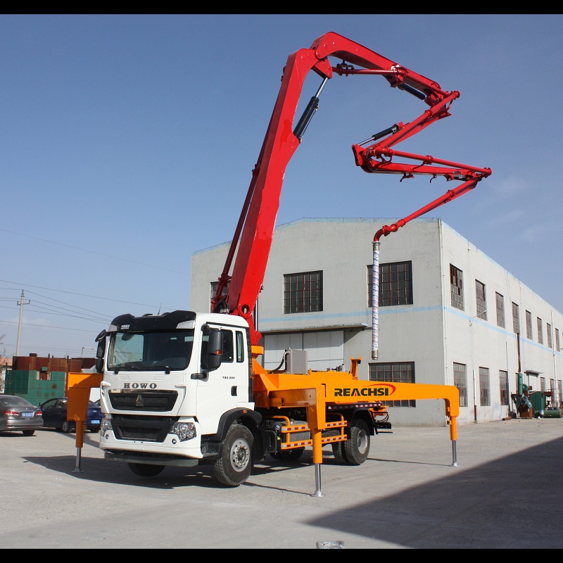 truck boom pump - Image 3