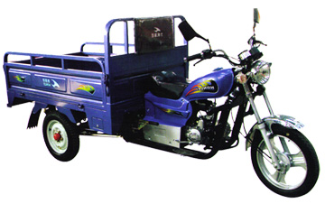 Three-Wheeled Cargo Transport Vehicle