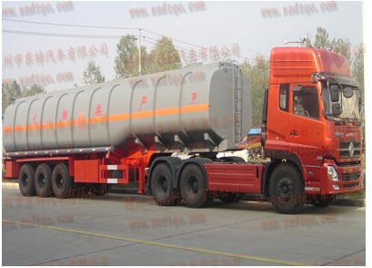 Heavy-Duty Tanker Truck