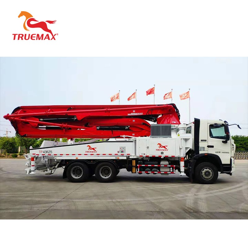 Truck Mounted Concrete Boom Pump, 43m Reach