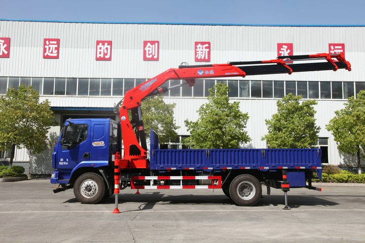 truck mounted crane SQ200ZB4 - Image 2