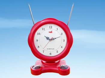 Retro Television Style Desk Clock