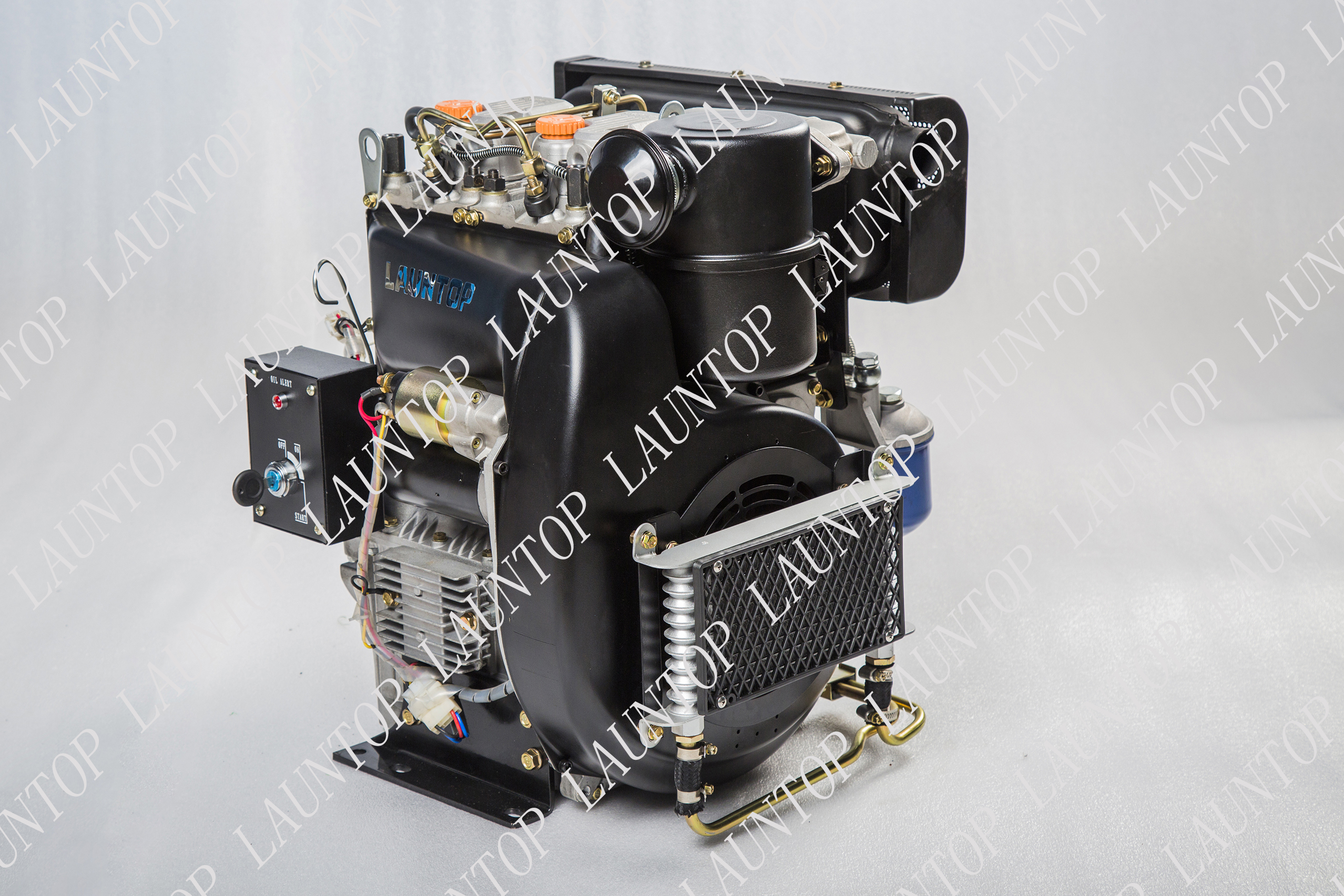 TWIN-CYLINDER DIESEL ENGINE - Image 3