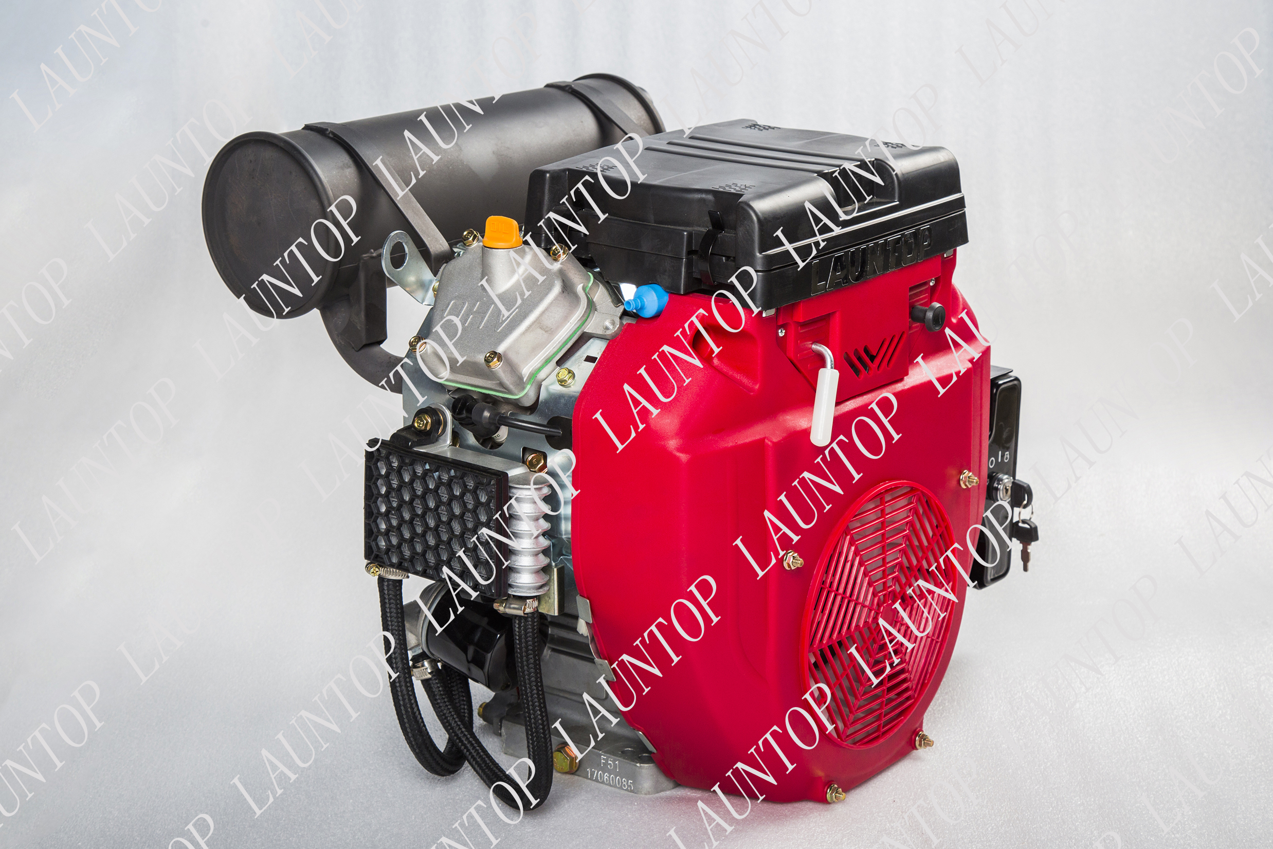 TWIN-CYLINDER GASOLINE ENGINE - Image 2
