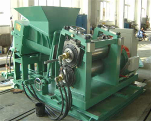 Twin-Screw Rubber Extruding and Sheeting Machine