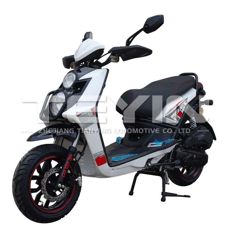 125cc Gas Scooter with Fuel Injection