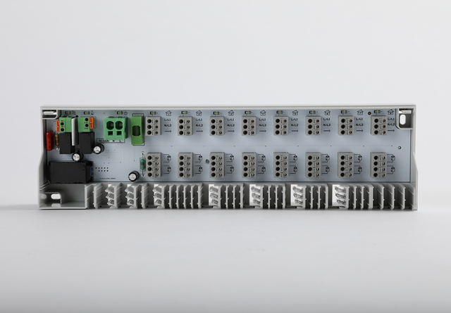 Underfloor heating system 230V base station - Image 2