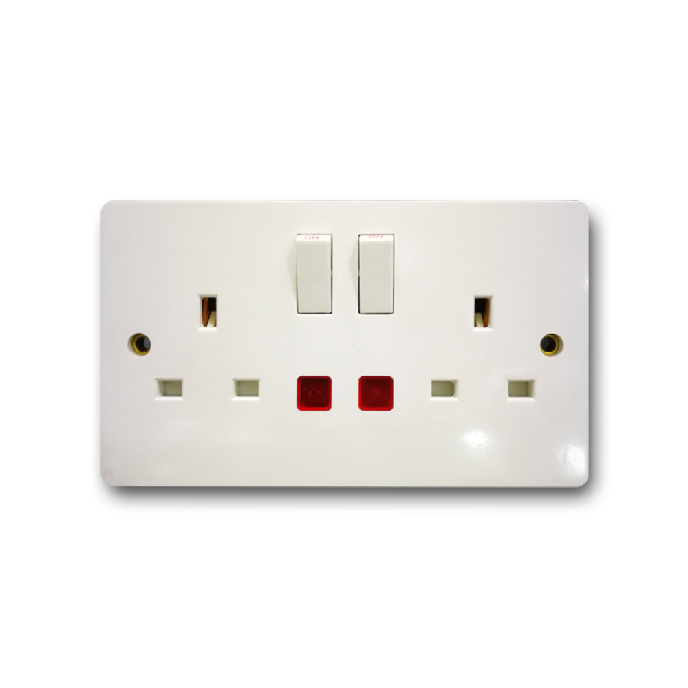 Universal wall socket - Image 3