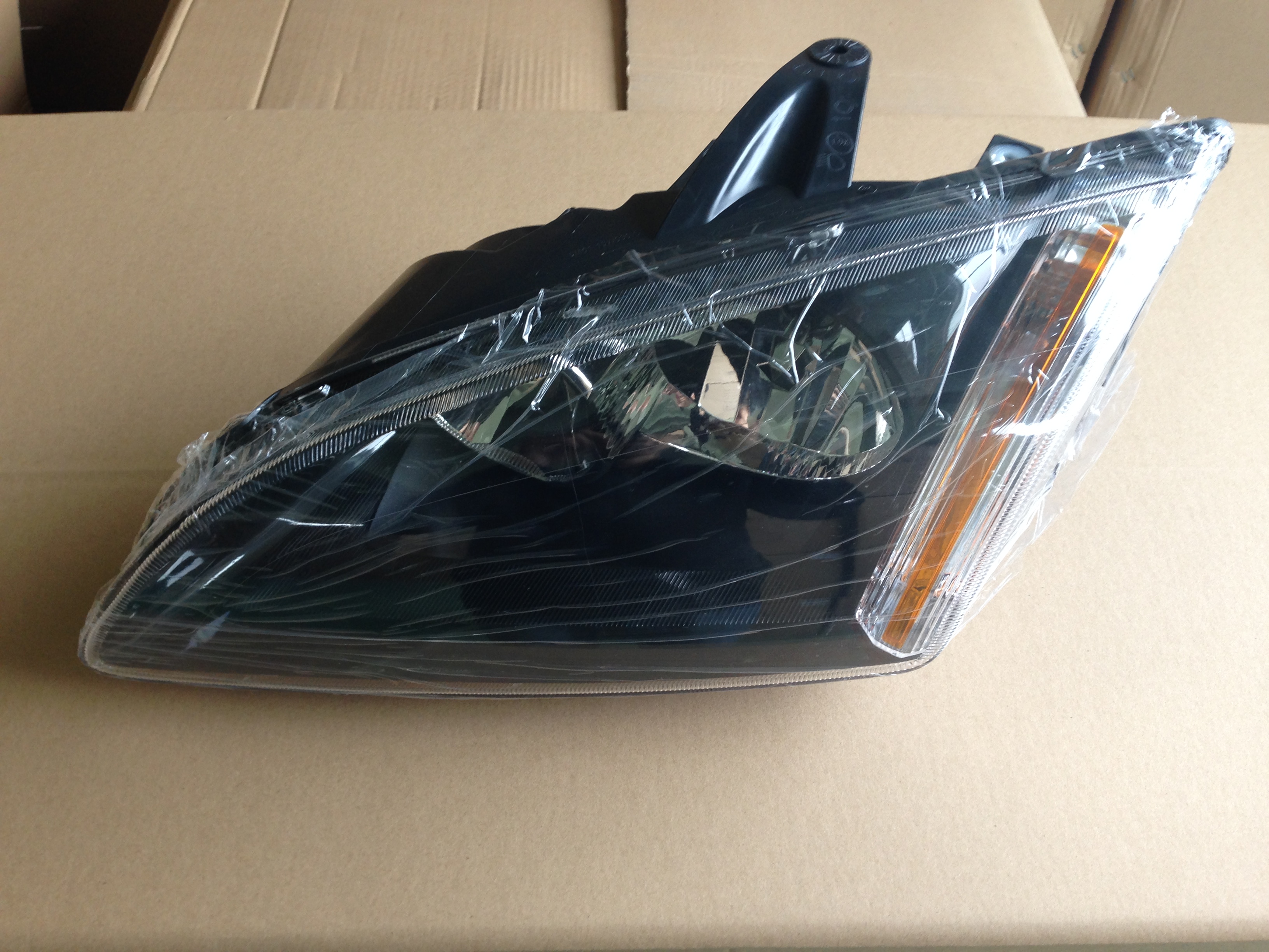 Used for focus 05 07 front headlight - Image 2