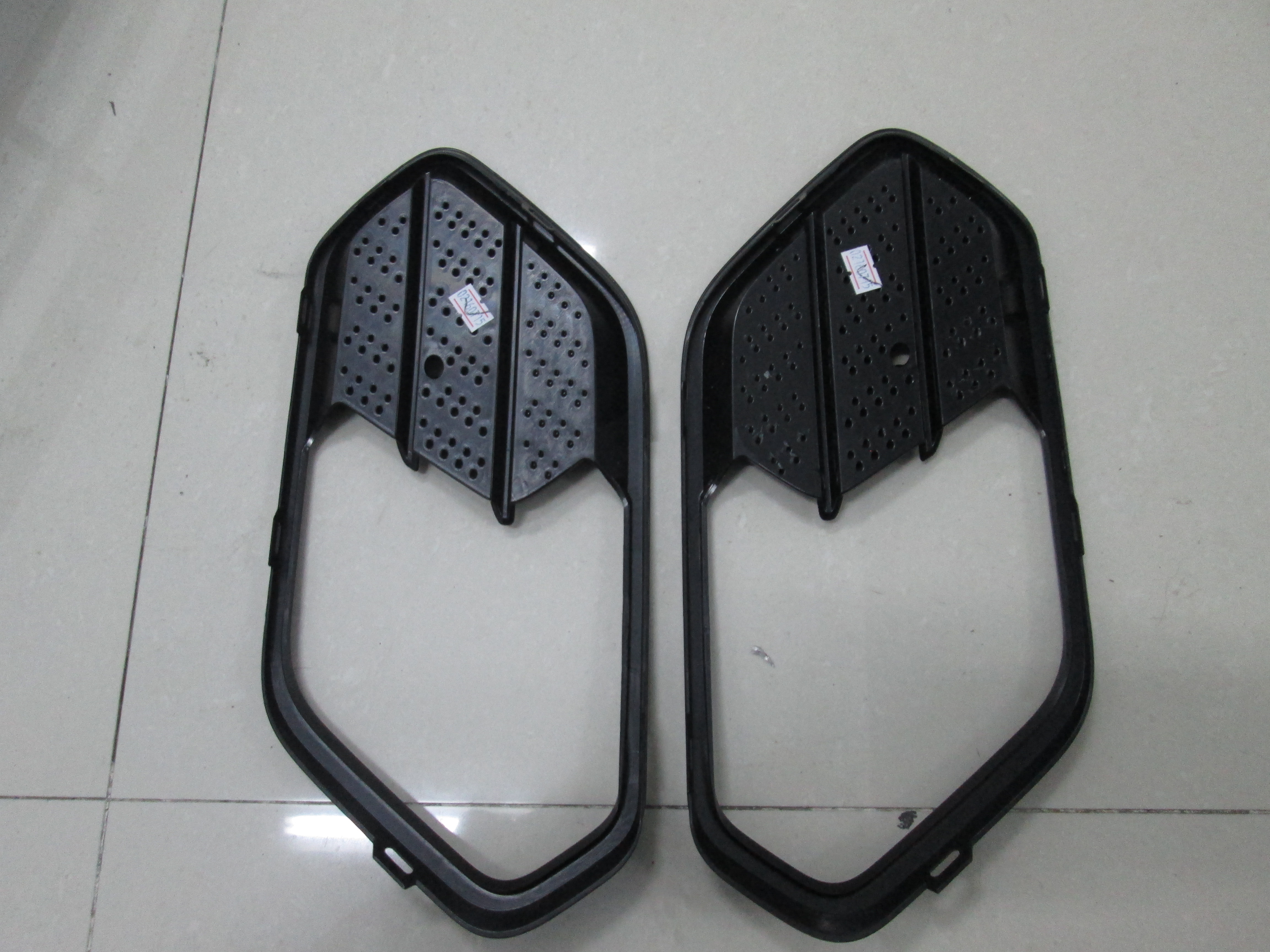 Used for kuga escape 2017 fog lamp cover - Image 3