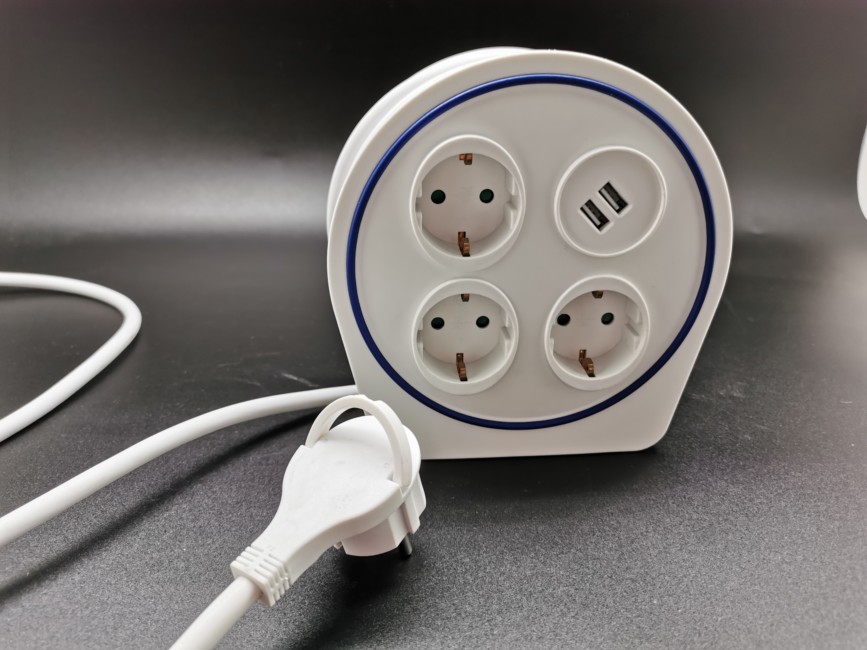 Cable Organizer Spool with Winder