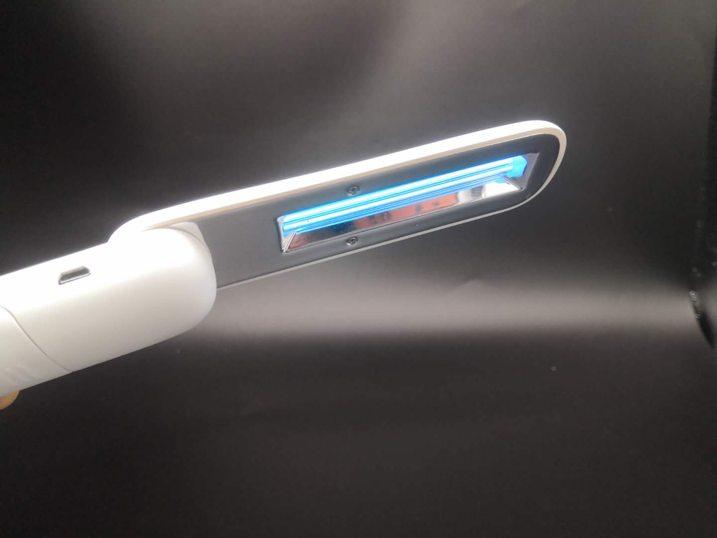 UV Light Sterilizer - Image 2