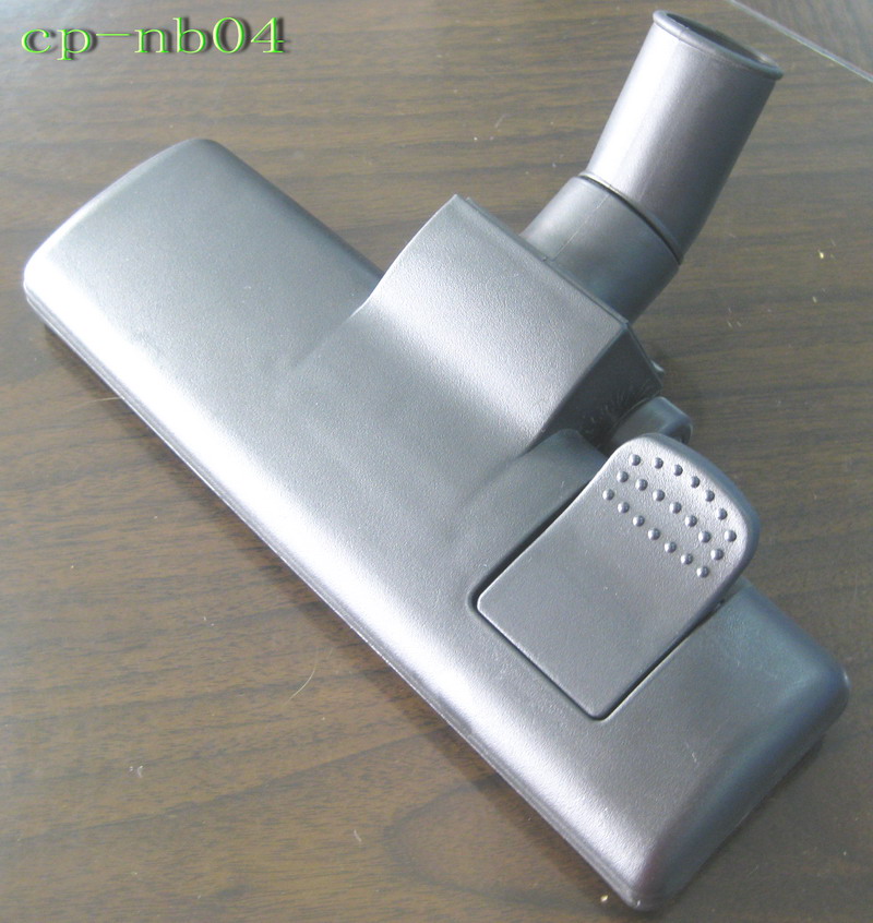 Vacuum Cleaner Head Attachment with Brush Control
