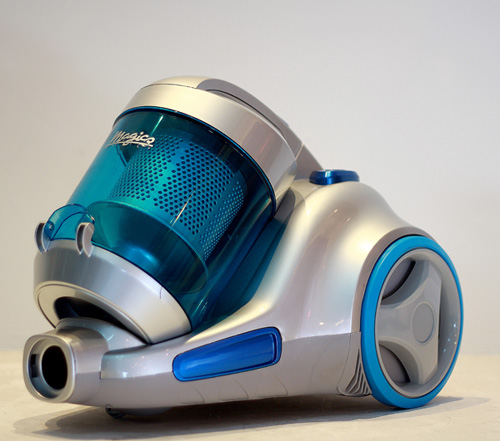Bagless Cylinder Vacuum Cleaner