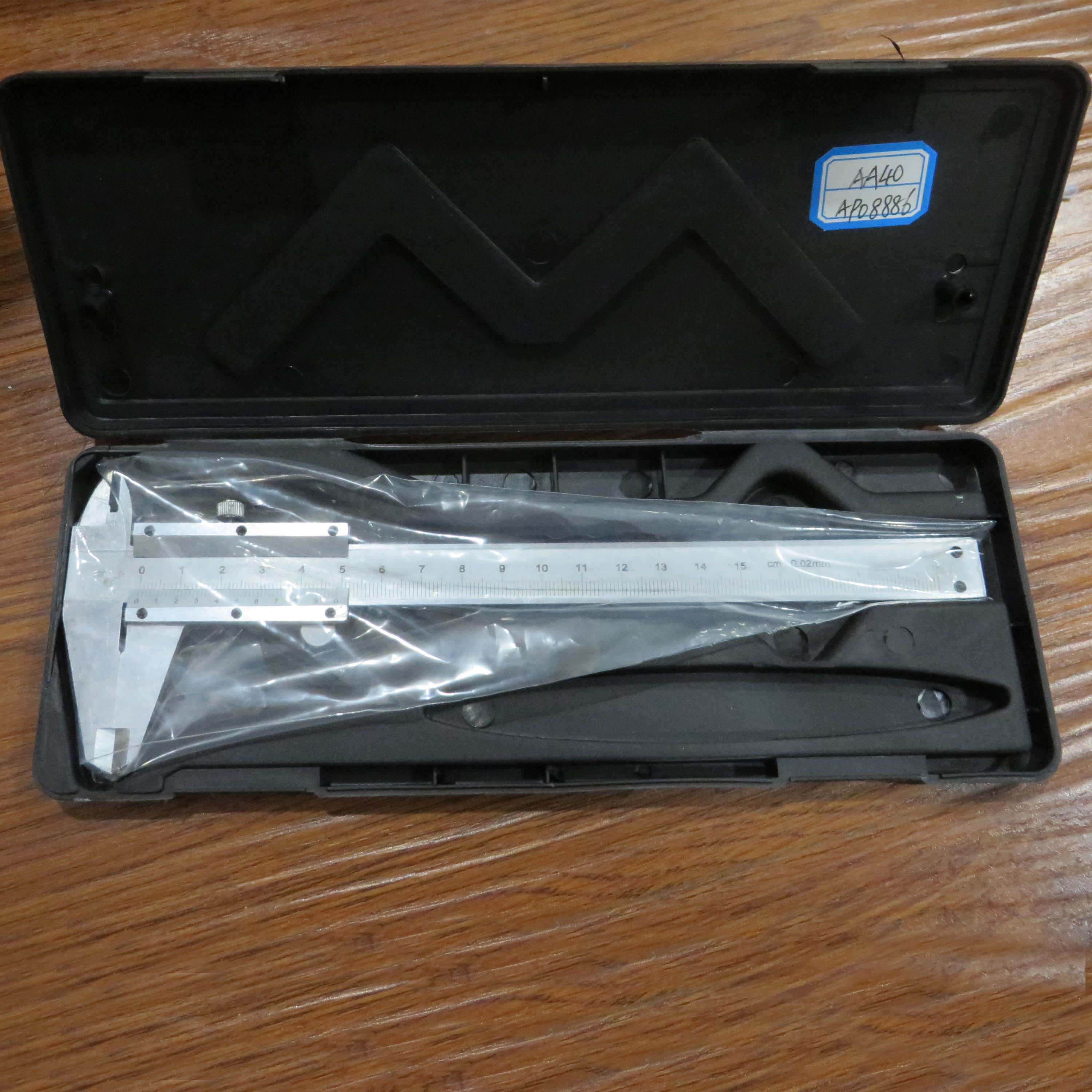 Precision Vernier Caliper with Metric Scale