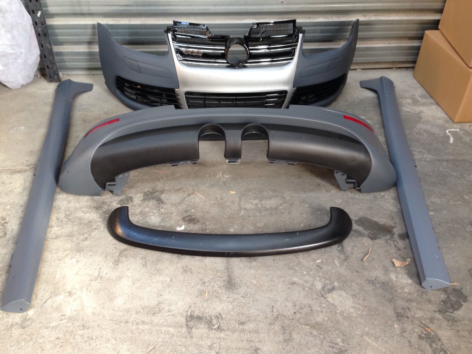 Complete Car Body Kit for VW Golf 5 R32 2005-2010