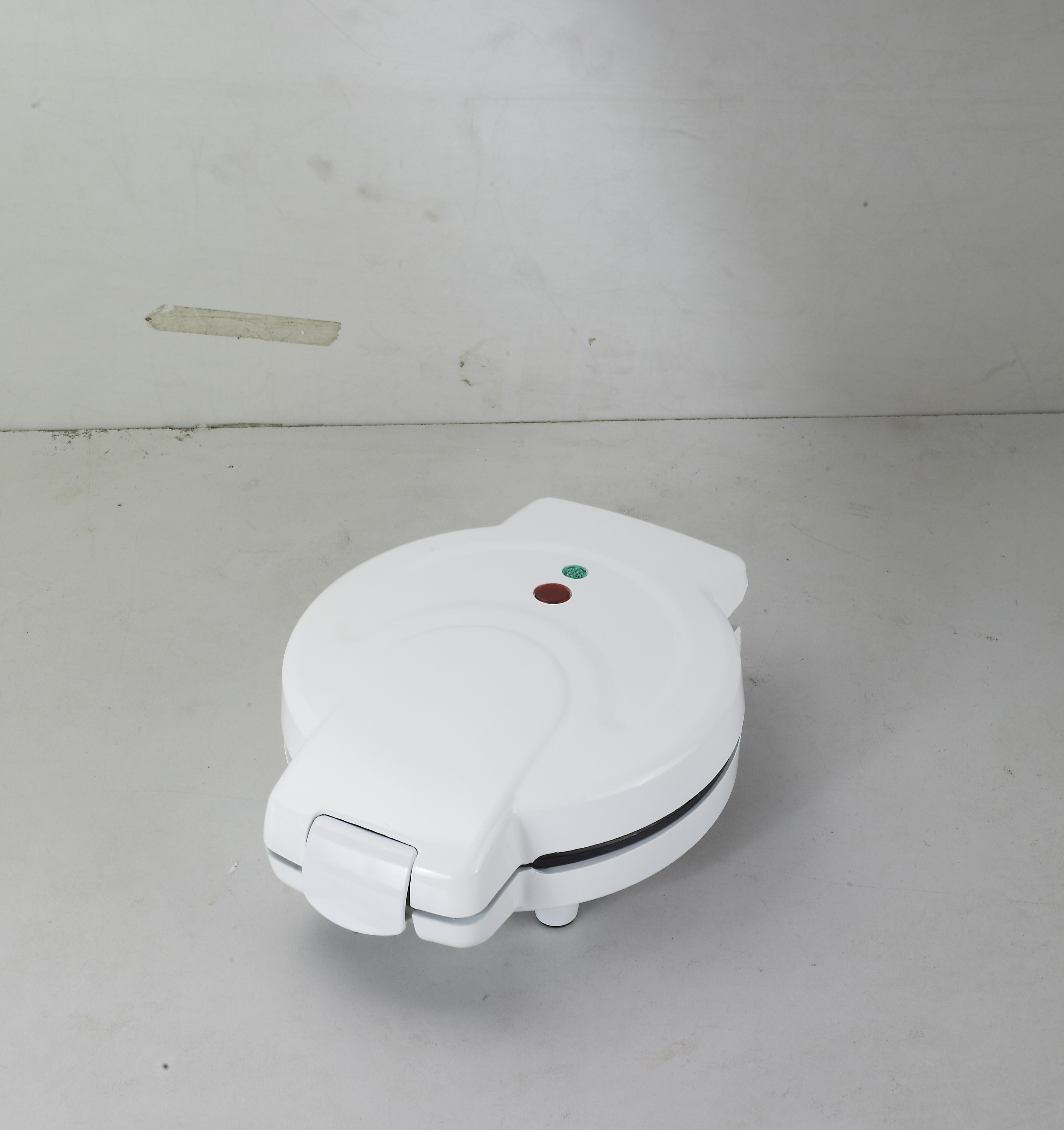 WAFFLE MAKER - Image 2