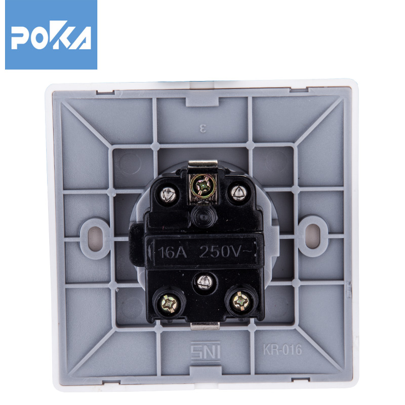 16A European Standard Wall Socket