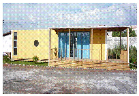 Prefabricated Modular House with Deck