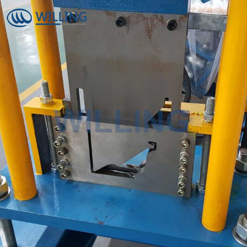 Gutter Roll Forming Machine