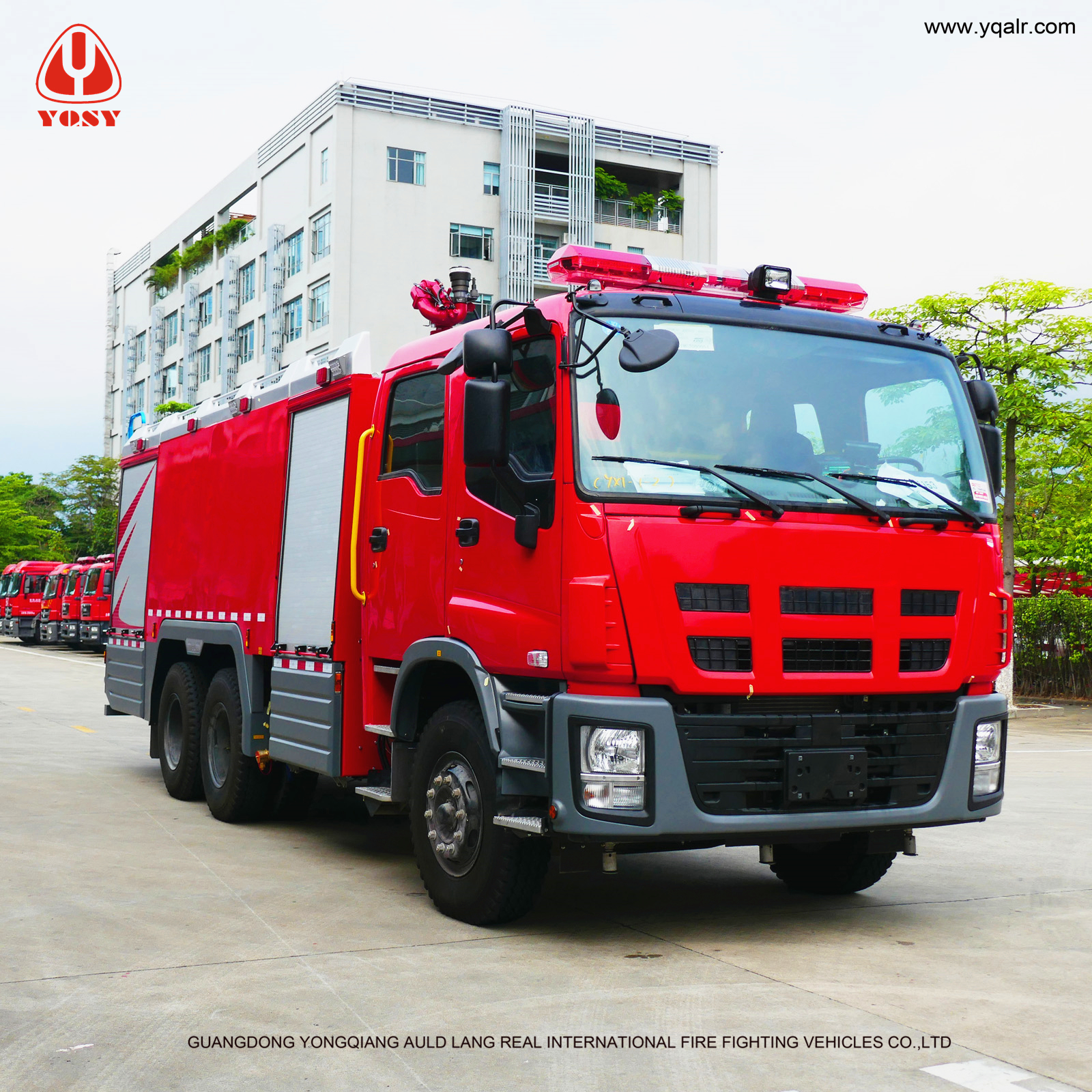 Water Foam Firefighting Tender