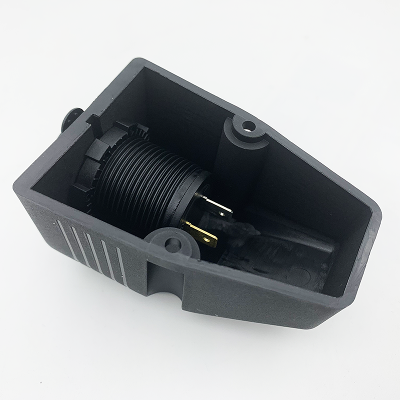 Waterproof 12V 24V 5V 2.1A 4.2A Dual USB Car Charger Socket With One Hole Mount Panel Tent - Image 3